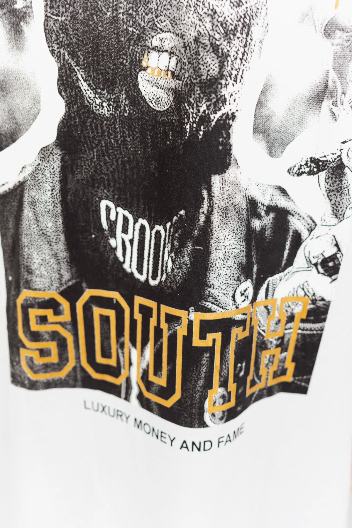 T-shirt South Money